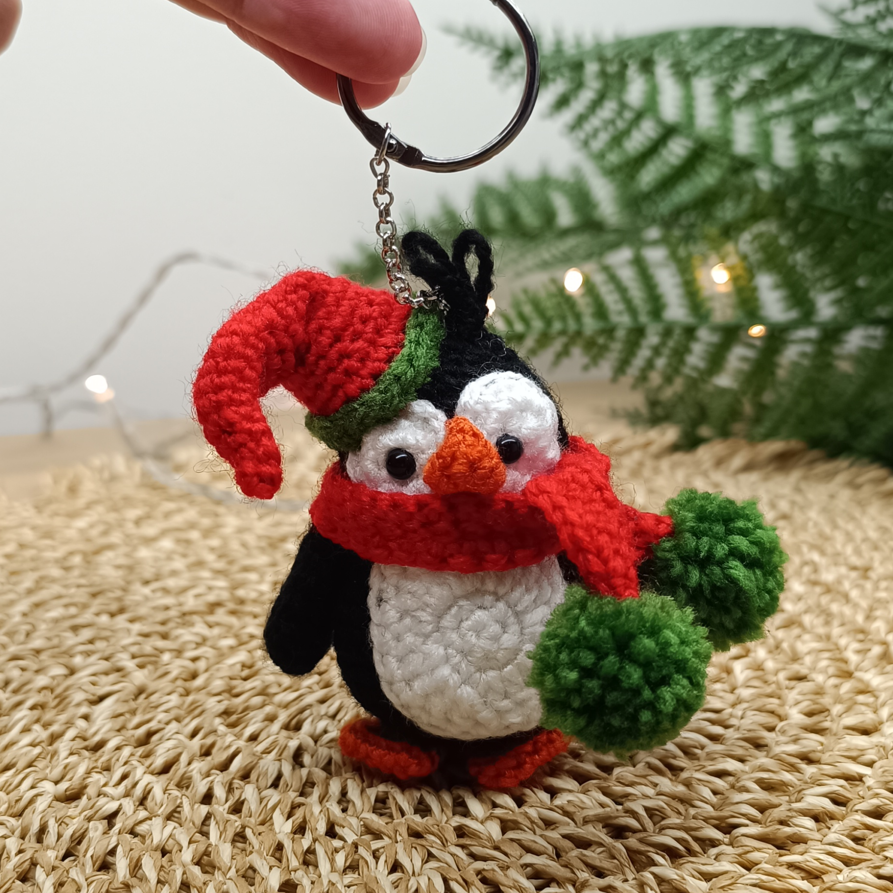 Cute Crochet Penguin Keychain | Handmade Christmas Bag Charm with Removable Scarf, Festive Winter Accessory, Holiday Gift for Her