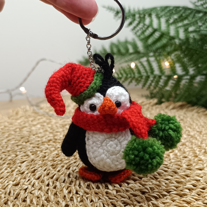 Cute Crochet Penguin Keychain | Handmade Christmas Bag Charm with Removable Scarf, Festive Winter Accessory, Holiday Gift for Her